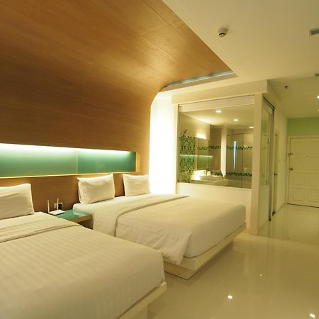 View Talay 6 By Pat 42 Apartment Pattaya ภายนอก รูปภาพ