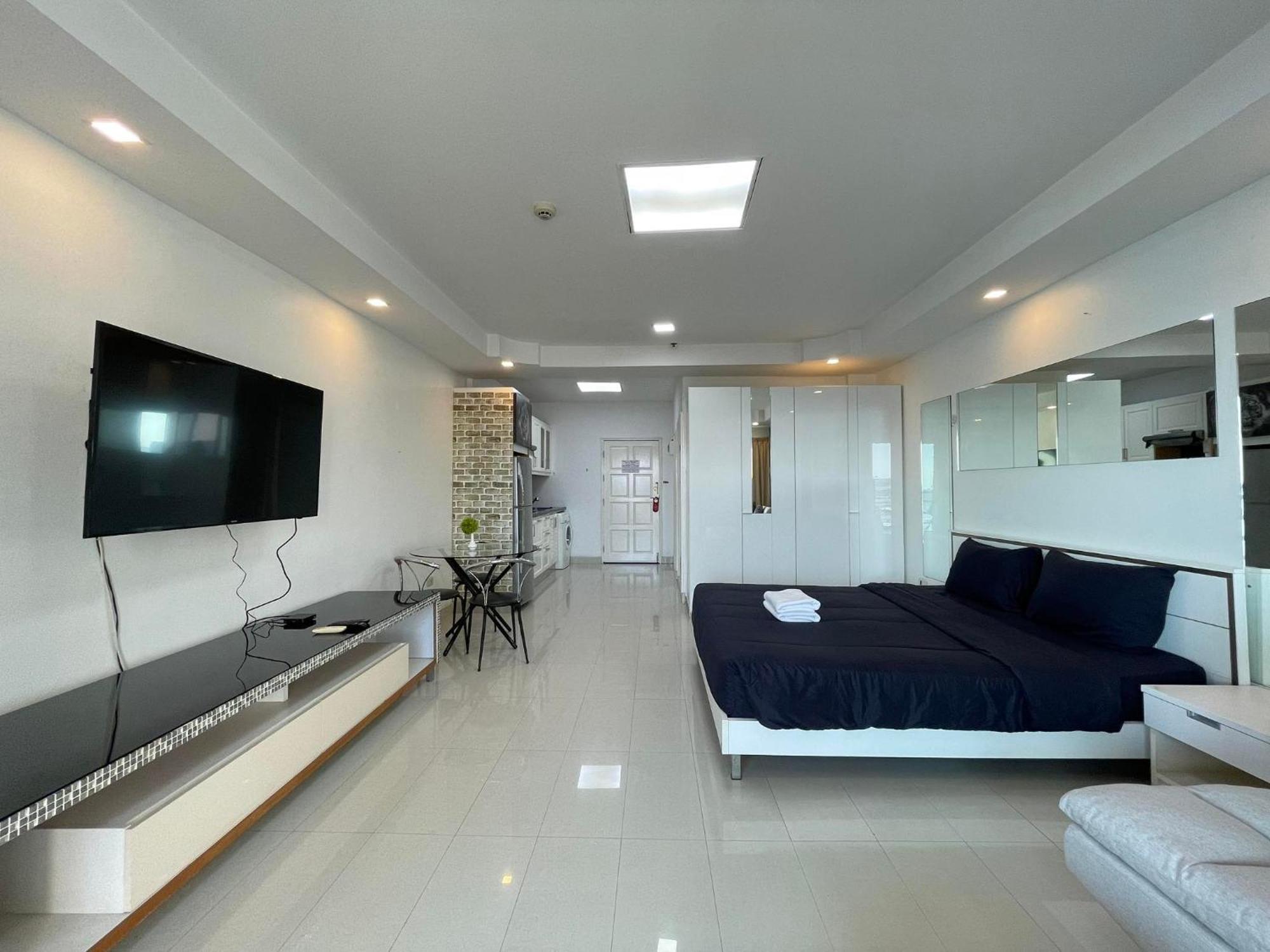 View Talay 6 By Pat 42 Apartment Pattaya ภายนอก รูปภาพ