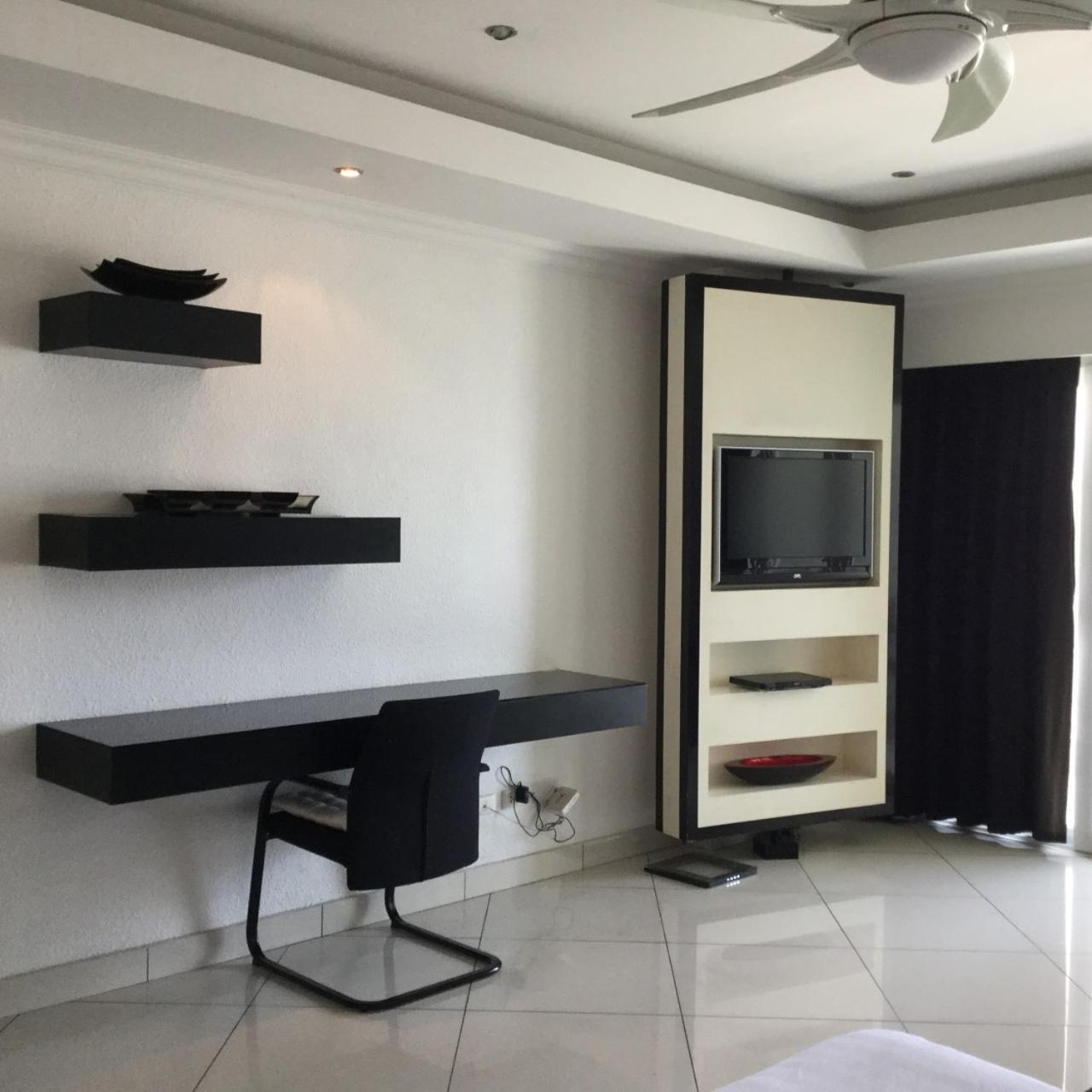 View Talay 6 By Pat 42 Apartment Pattaya ภายนอก รูปภาพ